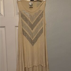 Cream Sleeveless Top with Silver Chevron Design
